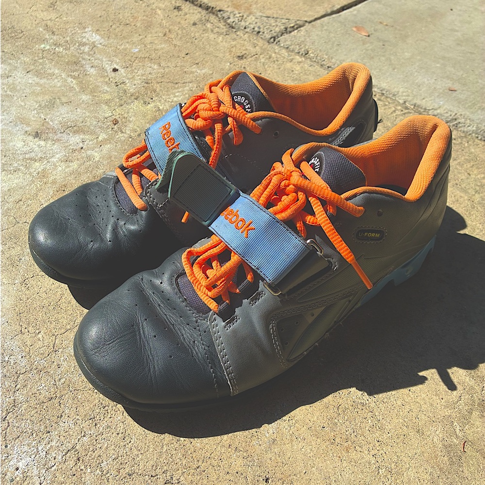 Retro Reebok Lifters